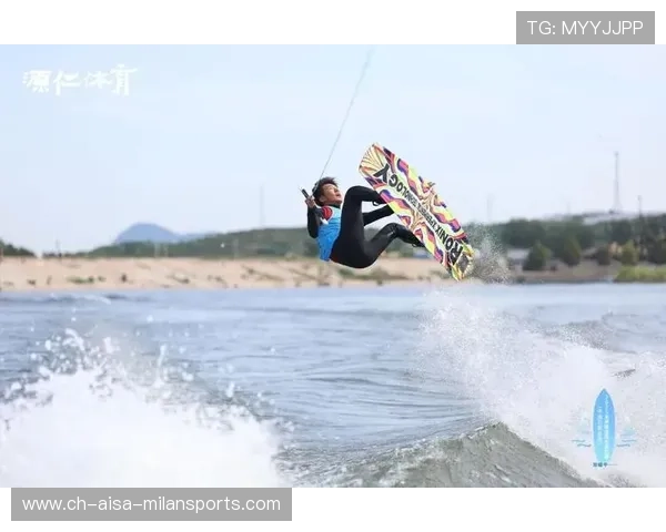 2025年尾波冲浪世界杯圆满落幕 海口展现滨海体育独特魅力 2025年尾波冲浪世界杯圆满落幕 海口展现滨海体育独特魅力