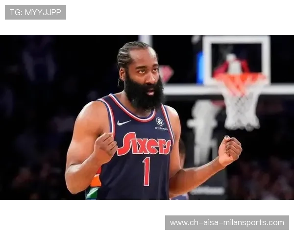 哈登回撤三分命中，76人将比分拉近到只差一球