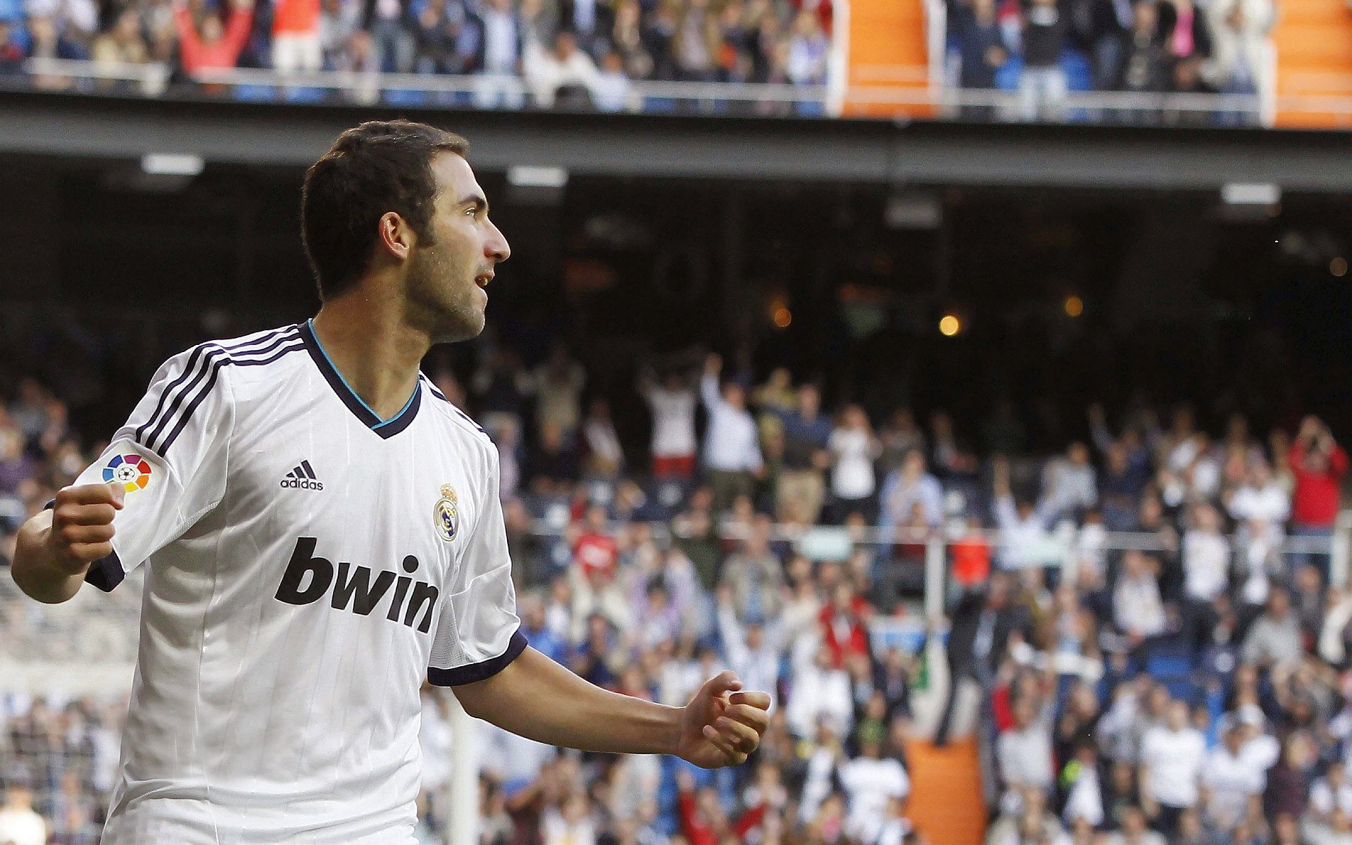 德甲怒火爆发:攻势凶猛,防线坚韧,德甲解析